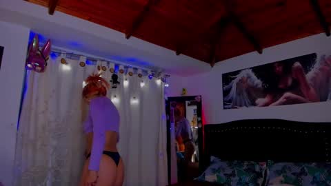 cuteweed420 online show from January 14, 5:40 am