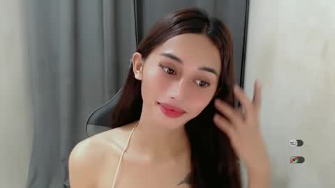 cutie_mitcha online show from February 8, 1:11 am