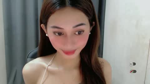 cutie_mitcha online show from February 19, 1:08 am