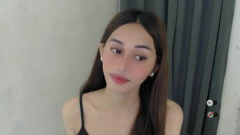 cutie_mitcha online show from March 9, 1:35 am