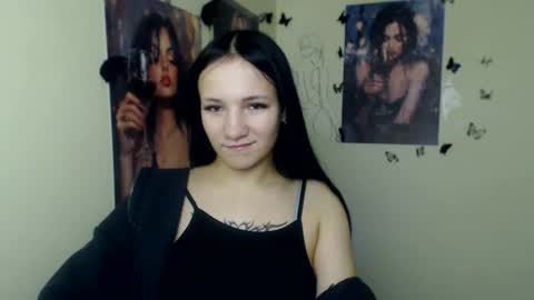 Emma online show from February 7, 8:29 am