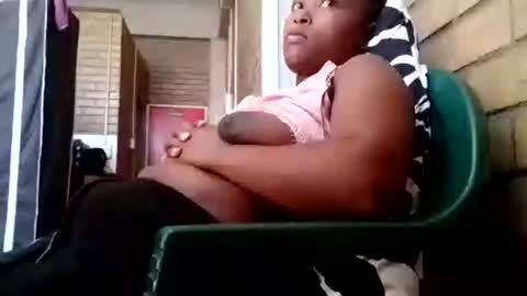 cuttie_p online show from October 22, 7:13 am