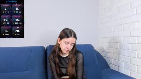 Ashly online show from March 21, 8:03 pm