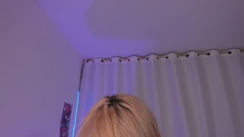  cyber zoe   online show from April 15, 1:39 am