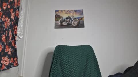 Cyndee Winter online show from April 11, 6:44 pm