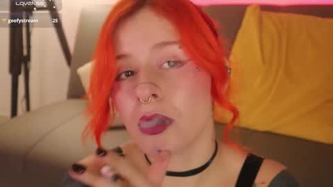 Darlene online show from February 26, 3:11 pm