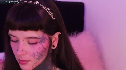 Snapshot of daarlene chatting on February 27, 4:43 pm Darlene online show from February 27, 4:43 pm