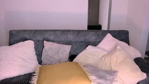 Creamy online show from November 18, 10:38 am