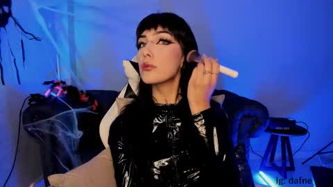 Snapshot of dafne_goth chatting on October 22, 10:59 pm Dafne online show from October 22, 10:59 pm