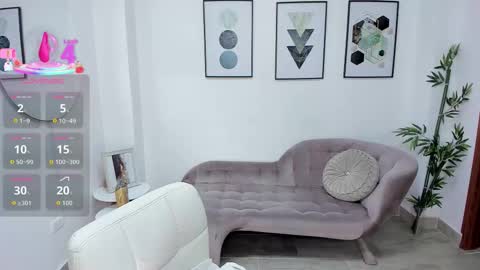 Dafne online show from November 19, 7:14 pm