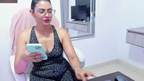 Snapshot of dahian_carter chatting on October 4, 1:28 pm Dahian online show from October 4, 1:28 pm