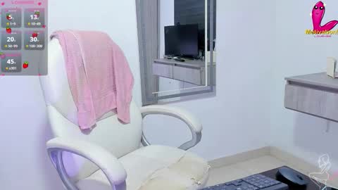 Snapshot of dahian_carter chatting on September 25, 12:15 pm Dahian online show from September 25, 12:15 pm