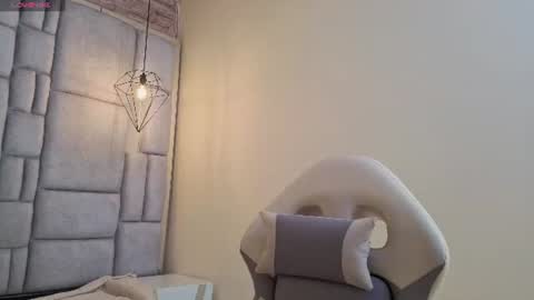 Dahiana  online show from July 11, 12:49 pm