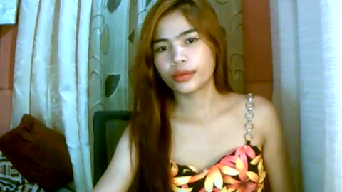 Im Dahlia online show from January 17, 10:44 am