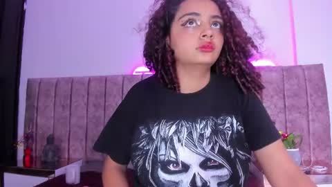dahlia_rossee online show from June 14, 2:24 am
