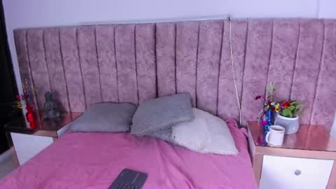 dahlia_rossee online show from June 16, 8:10 pm