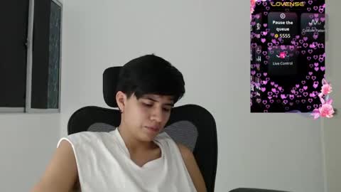 lorena online show from April 25, 3:31 am