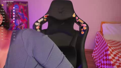 Cute DianaOnline mostly at 8pm-0000 am UK TimeTuesday and Wednesday off online show from February 16, 9:05 pm