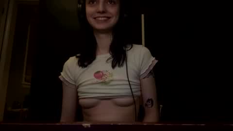 DaintyDarling online show from September 23, 1:15 am