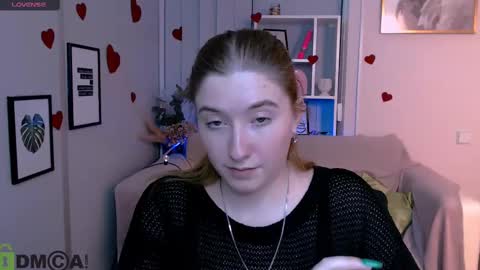 Little Di online show from March 2, 9:08 pm