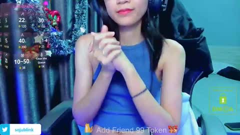 Snapshot of daisybean chatting on December 23, 5:22 pm Daisy online show from December 23, 5:22 pm