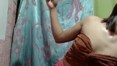 Snapshot of daisymuffinx chatting on October 28, 2:34 pm Daisy online show from October 28, 2:34 pm