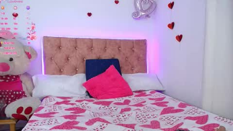 Daiyan Collins online show from November 15, 3:18 am