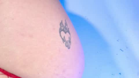 VALENTINA  online show from October 6, 8:31 am