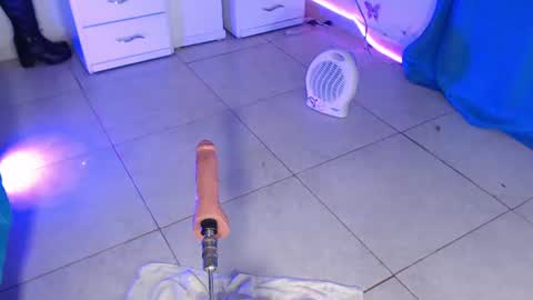 VALENTINA  online show from June 25, 6:18 am