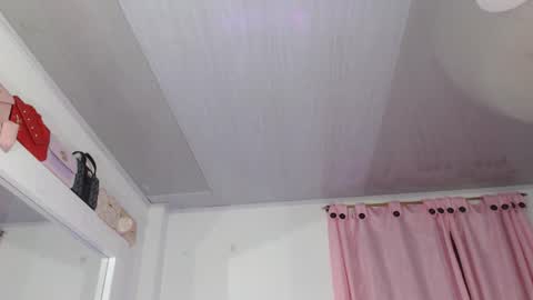 VALENTINA  online show from February 16, 8:03 am