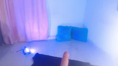 VALENTINA  online show from November 1, 8:51 am