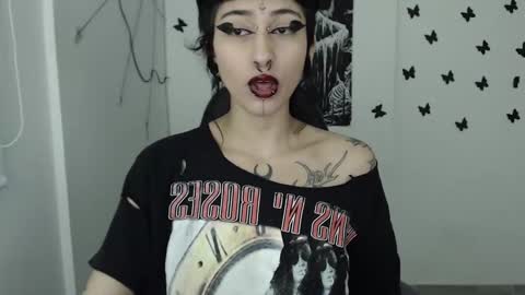 dakota online show from February 27, 3:04 am