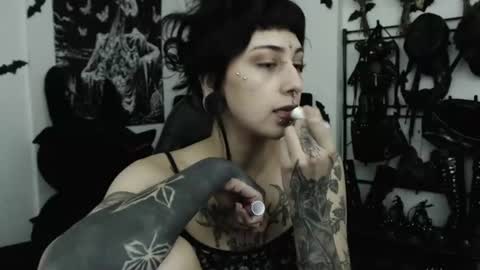 dakota online show from June 20, 2:59 am