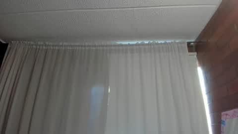 The girl of your dreams o online show from October 14, 6:43 pm