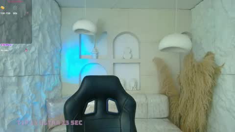 Dakotha  online show from May 30, 3:59 am