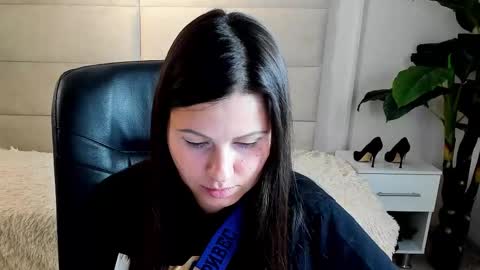 Snapshot of dana_dom chatting on October 20, 2:25 am Dana Dom online show from October 20, 2:25 am