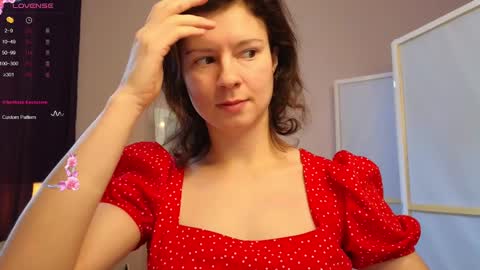 Snapshot of dana_magical chatting on March 9, 11:58 am  DANA online show from March 9, 11:58 am