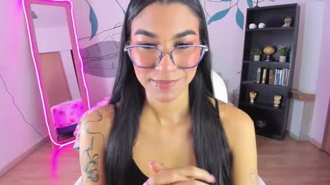 dana_paula online show from January 8, 11:47 am