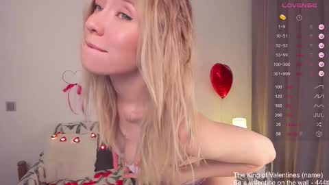 Dana online show from February 12, 10:44 pm