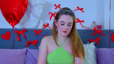 Dana online show from February 25, 6:55 pm