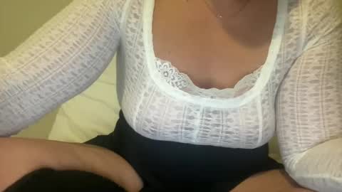 Rosalia online show from February 15, 11:05 pm