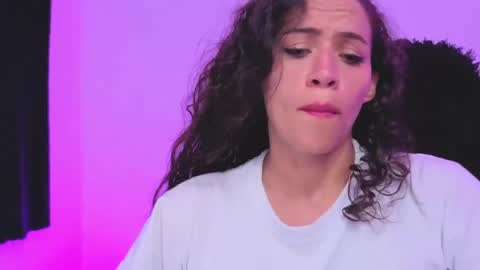 daniela_rivasthl online show from April 22, 3:36 am