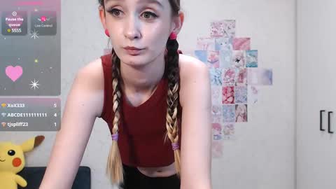 Daniella Martin online show from March 6, 1:57 pm