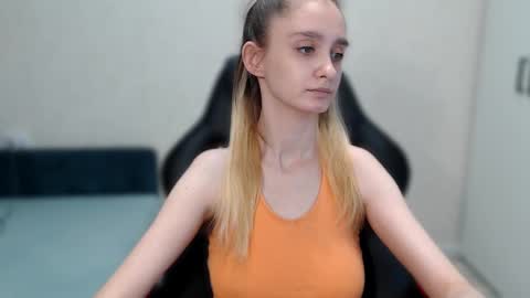 Daniella Martin online show from February 8, 2:36 am