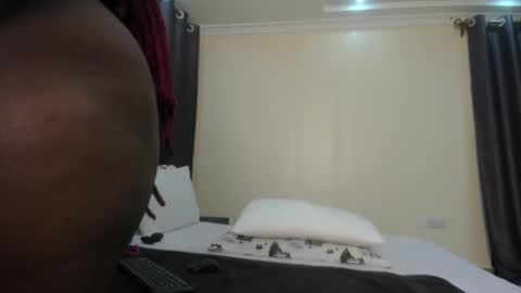 danielle_rock online show from March 1, 7:04 pm