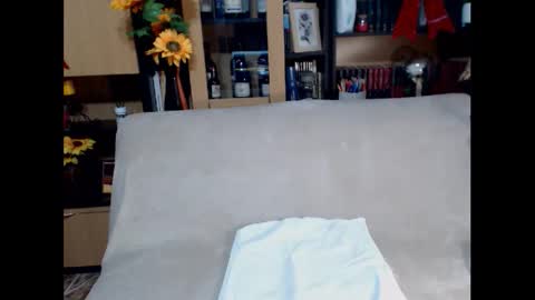 Snapshot of daniellekittybb chatting on December 26, 6:41 am Daniella online show from December 26, 6:41 am