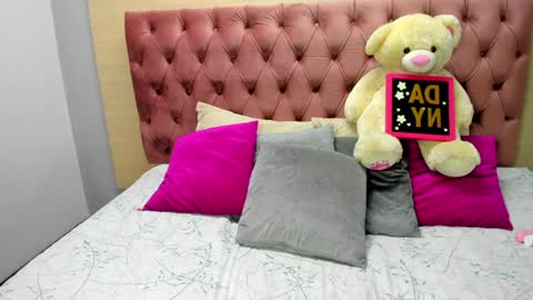 Snapshot of daniibelluci chatting on January 30, 3:33 am DaniiBelluci online show from January 30, 3:33 am