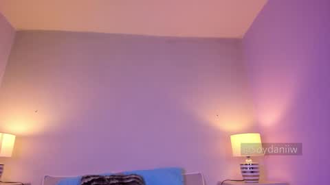 SoyDaniiw online show from November 6, 9:32 pm