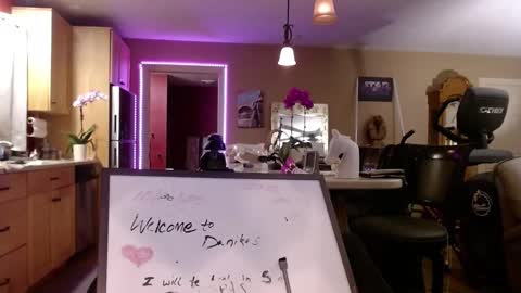 DanikaWhite69 online show from October 31, 7:56 am