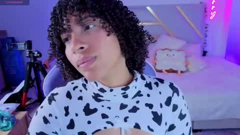 DannaBerry online show from December 1, 5:15 pm